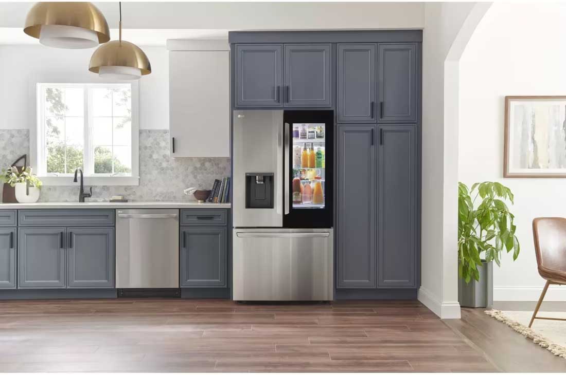 36-inch Wide InstaView® Counter-Depth MAX™ Refrigerator - 26 cu. ft - Image 8